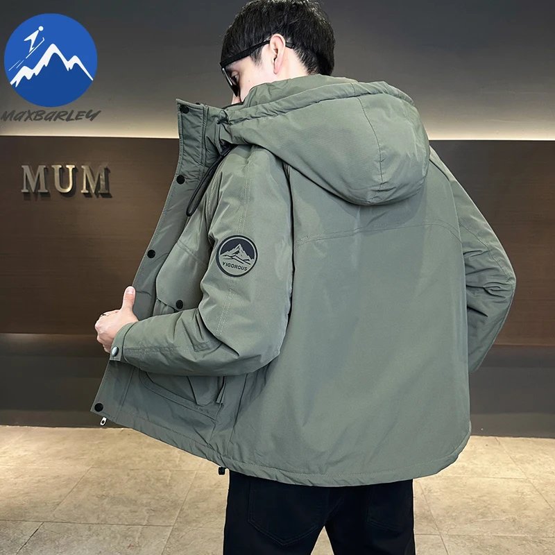 سترة Maxbarley الفاخرة للرجال لشتاء 2026 كلاسيكية غير رسمية مقاومة للرياح معطف أبيض دافئ للأسفل سترة رياضية خفيفة الوزن