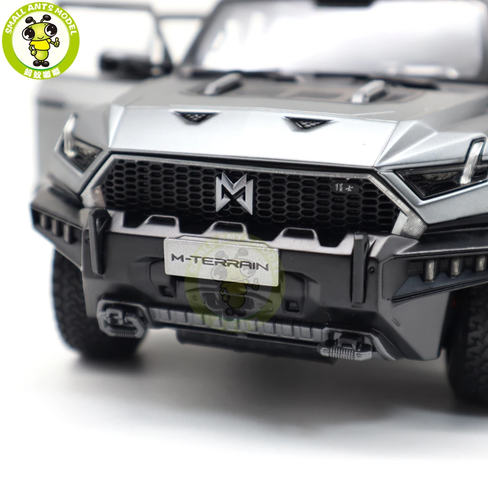 1/18 DFM Dongfeng Warrior M-TERRAIN Diecast Model Toy Car Gifts For Father Friends