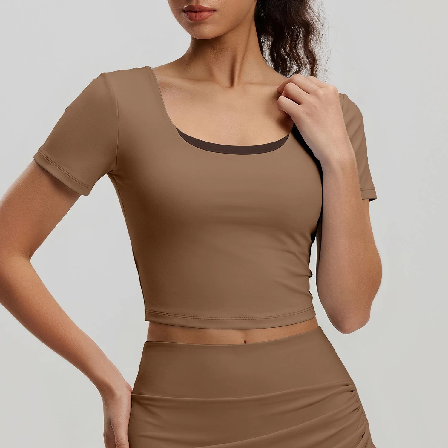 Women Summer Beauty Back Yoga Outfit with Pads High Waist Butt Lifting Slim Fitness Suit for Running Gym Pilates Training