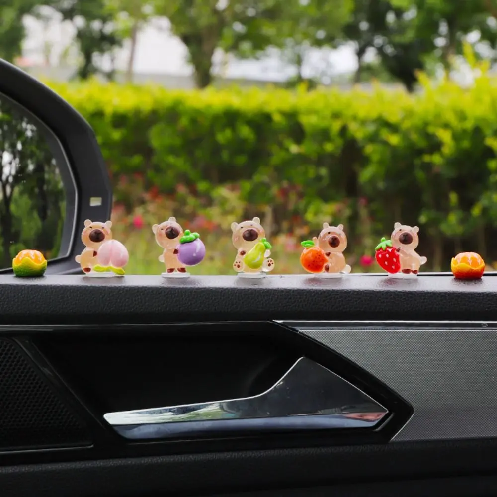 Durable Capybara Car Ornaments Resin Diy Desk Ornament Capybara Figures