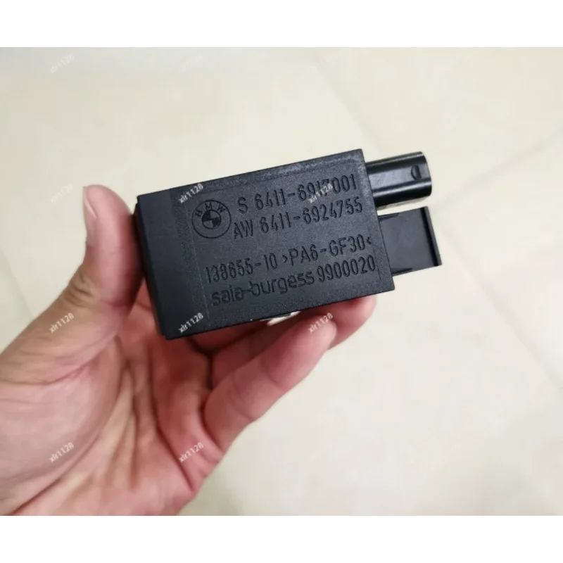 

AUC Sensor For E46 E53 E83 Z4 E85 E86 IHKA Air Control Unit