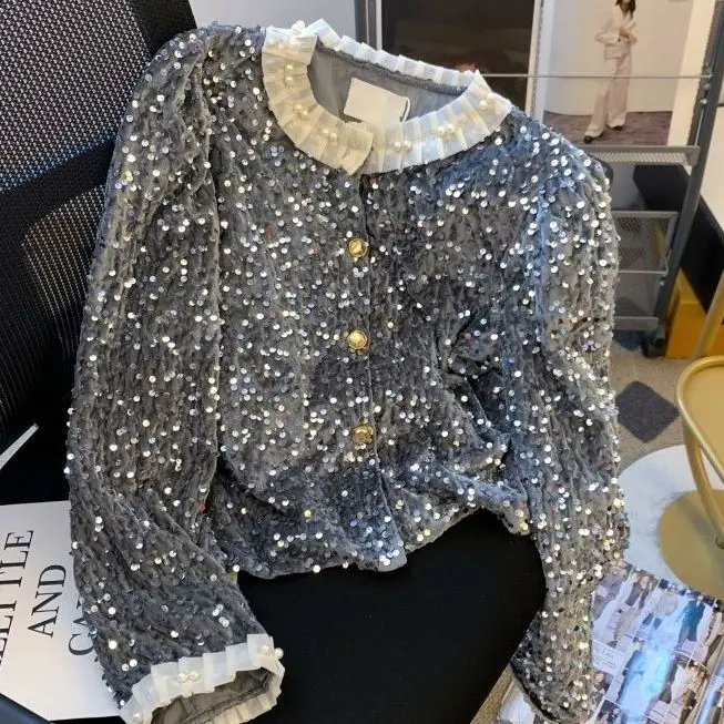 Xiaoxiangfeng Heavy Industry Sequined Velvet Shirt Women's Design Sense Nail Bead Fungus Edge Cardigan Unique and Beautiful Top