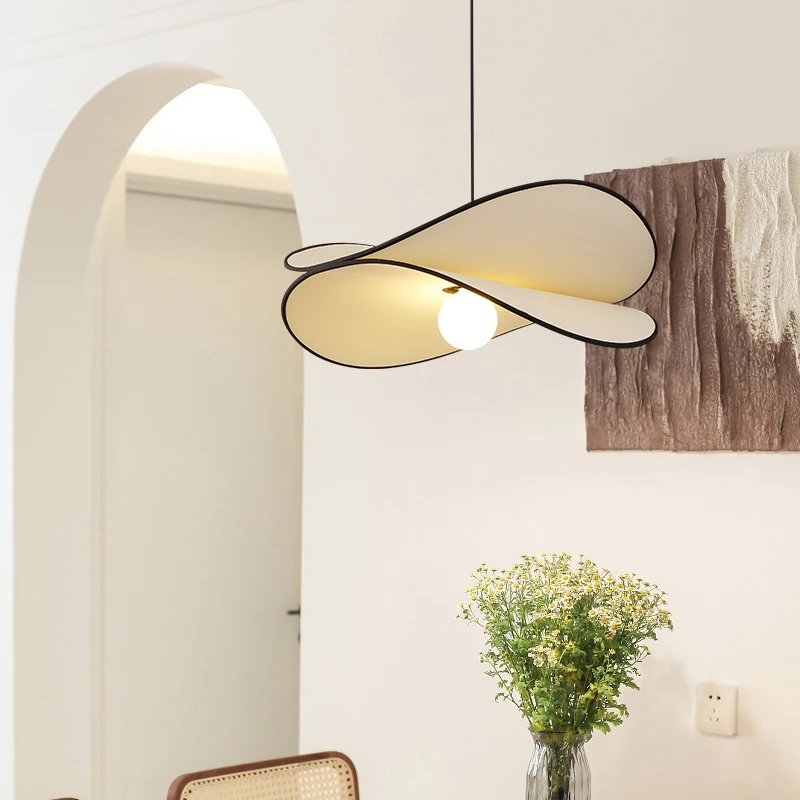 Lampe Suspendue au Design Nordique Moderne, Luminaire Décoratif d'Nik, Idéal pour un Salon, une Chambre à Coucher, un Restaurant ou un Bureau