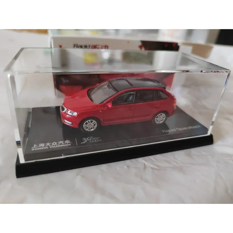 1:64 Scale Skoda Rapid 30th Alloy Car Model Collection Ornaments Decoration Toy