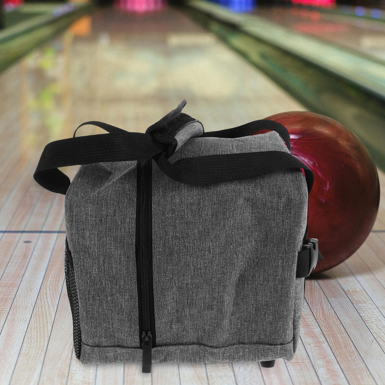 

Single Ball Bowling Bag Lightweight Padded Holder Portable Mesh Duffle for Large Balls Multiple Pockets Stylish for Bowling