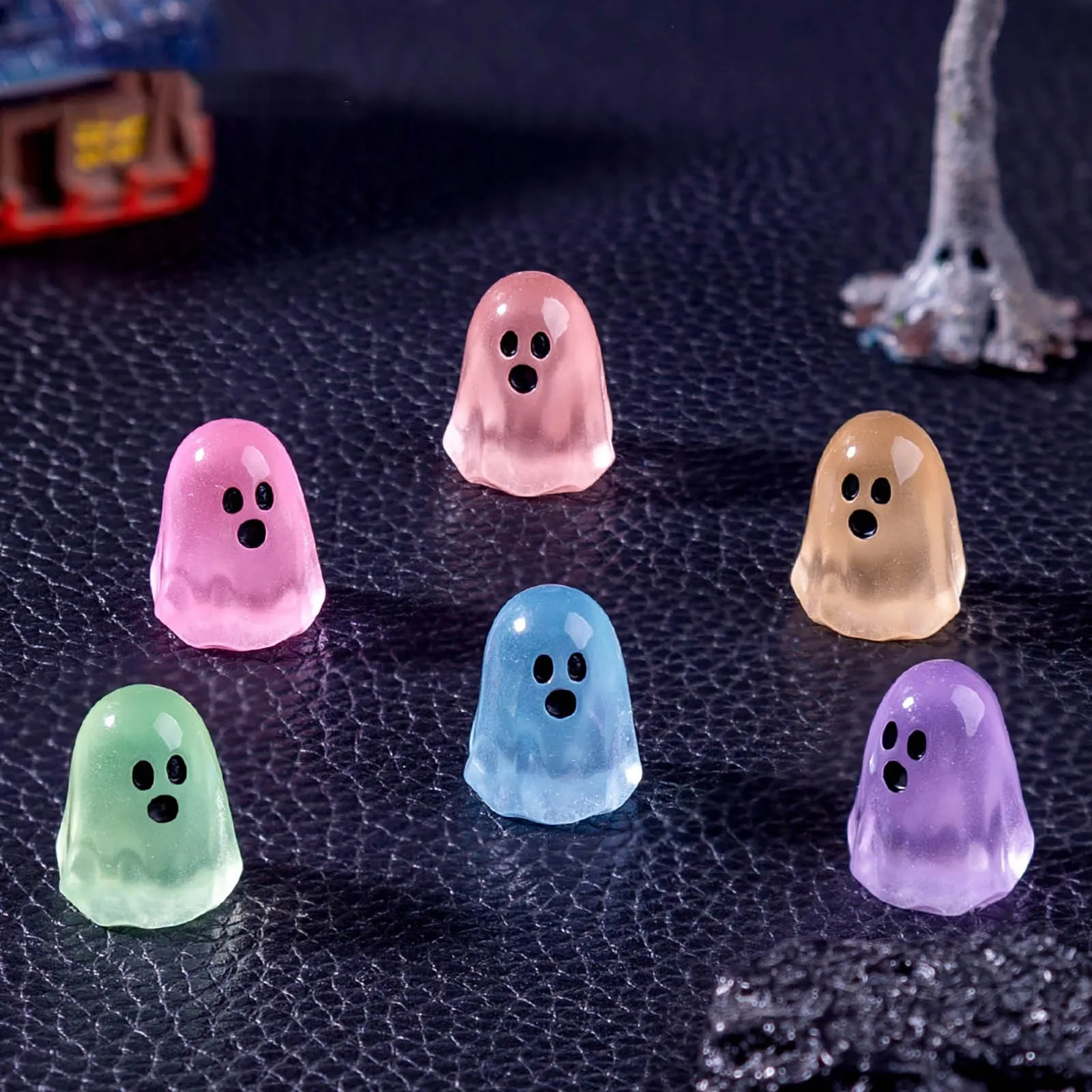 Creative Cute Ghost Ornaments Halloween Luminous Ghosts Desktop Decoration Festival Gifts Party Atmosphere Decorative Props