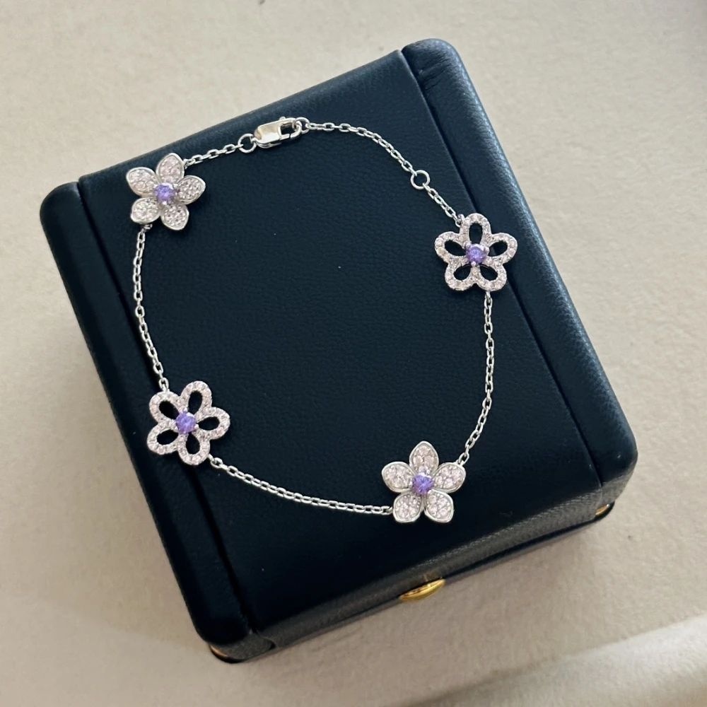 

S925 Sterling Silver Fantasy Purple Four-Flower Bracelet Five-Petal Hollowed-Out Zircon Simple Generous Senior Sense