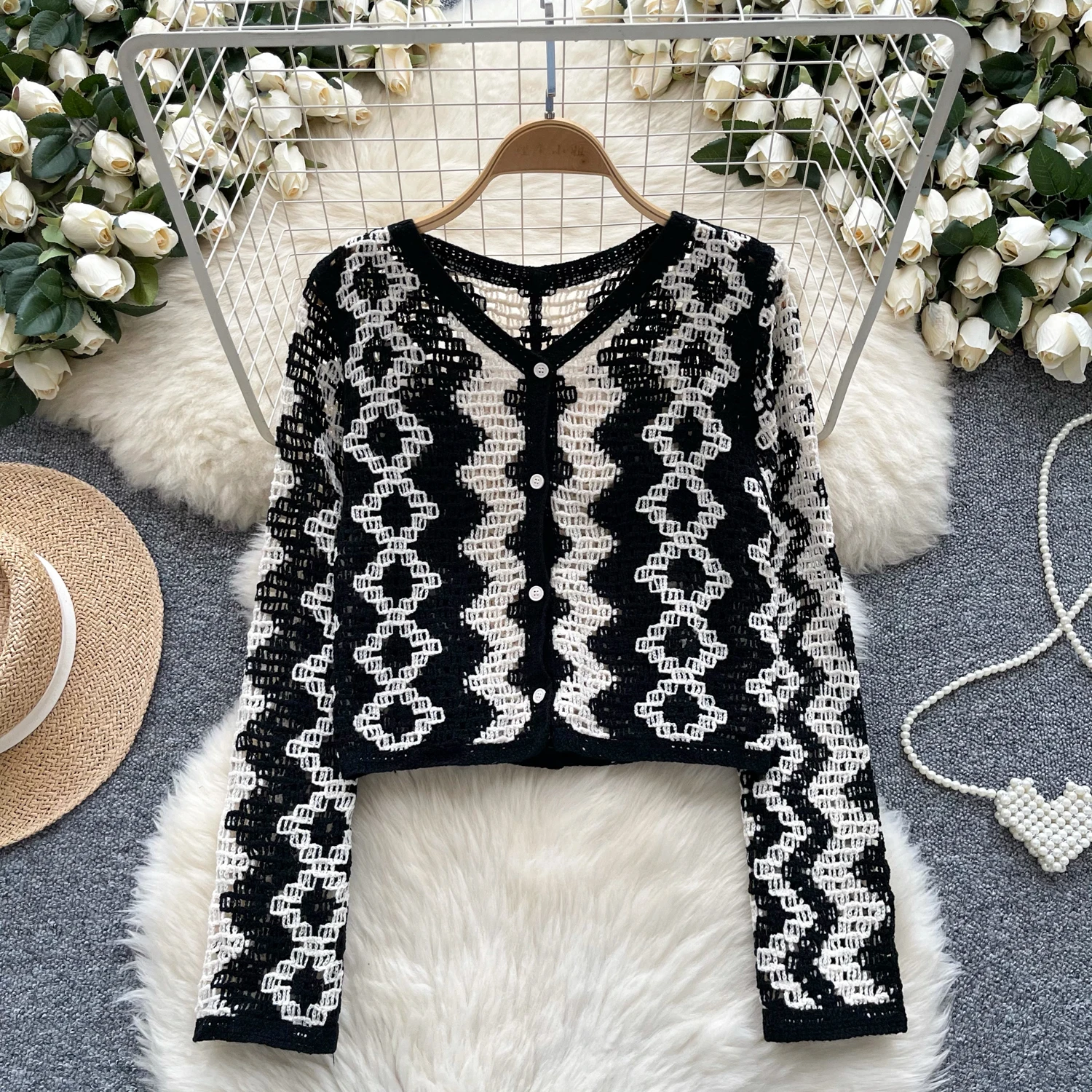 

Geometric Crochet Knit Top Women's Long Sleeve V-Neck Aztec Print Crop Cardigan Sweater Fall Winter Vintage Outfit