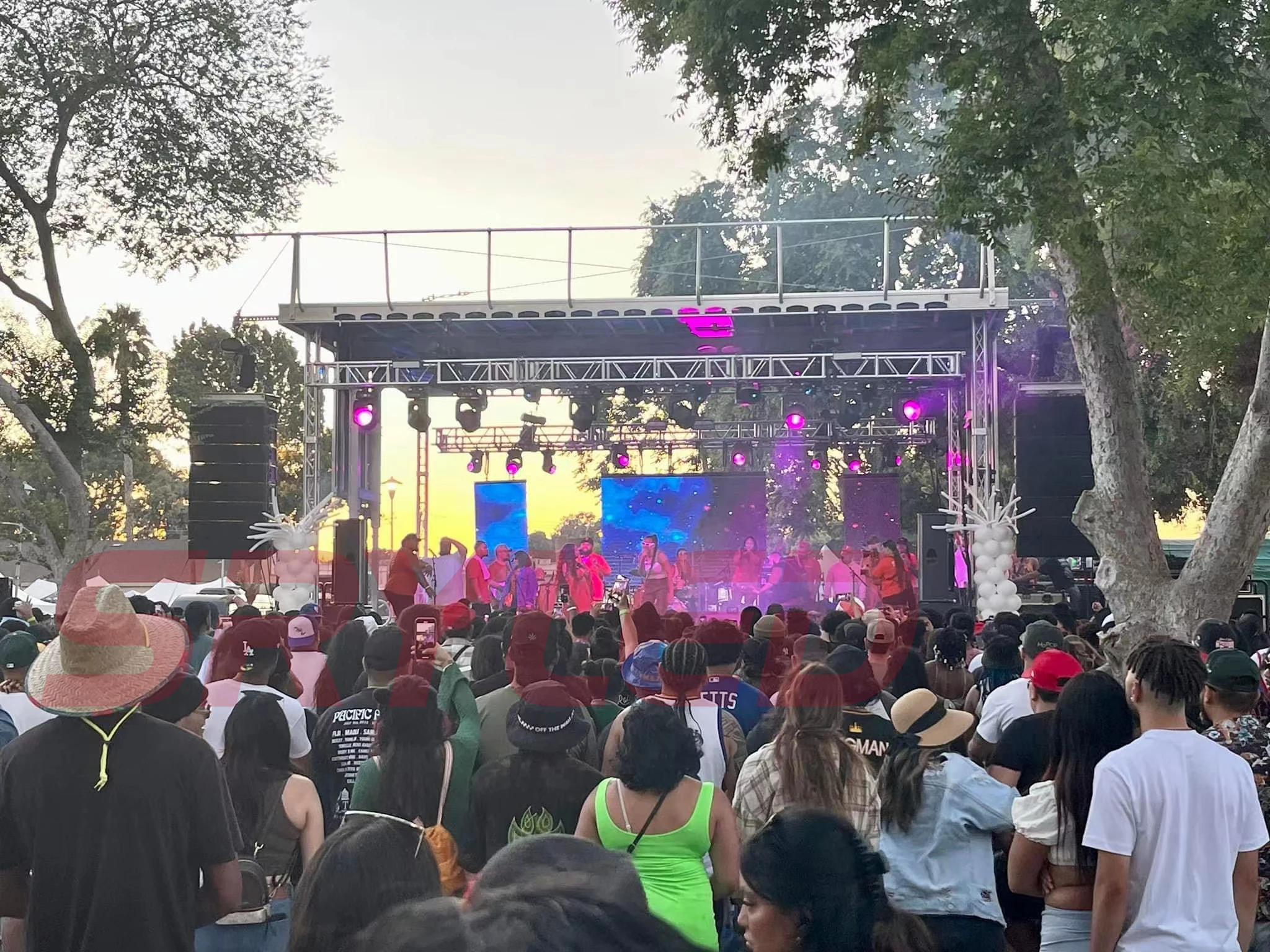 Turnkey Led Video Wall Indoor Outdoor P3.91 P4.81 LED Screen Panel Rental Events Stage Background Modular Led Display Screen