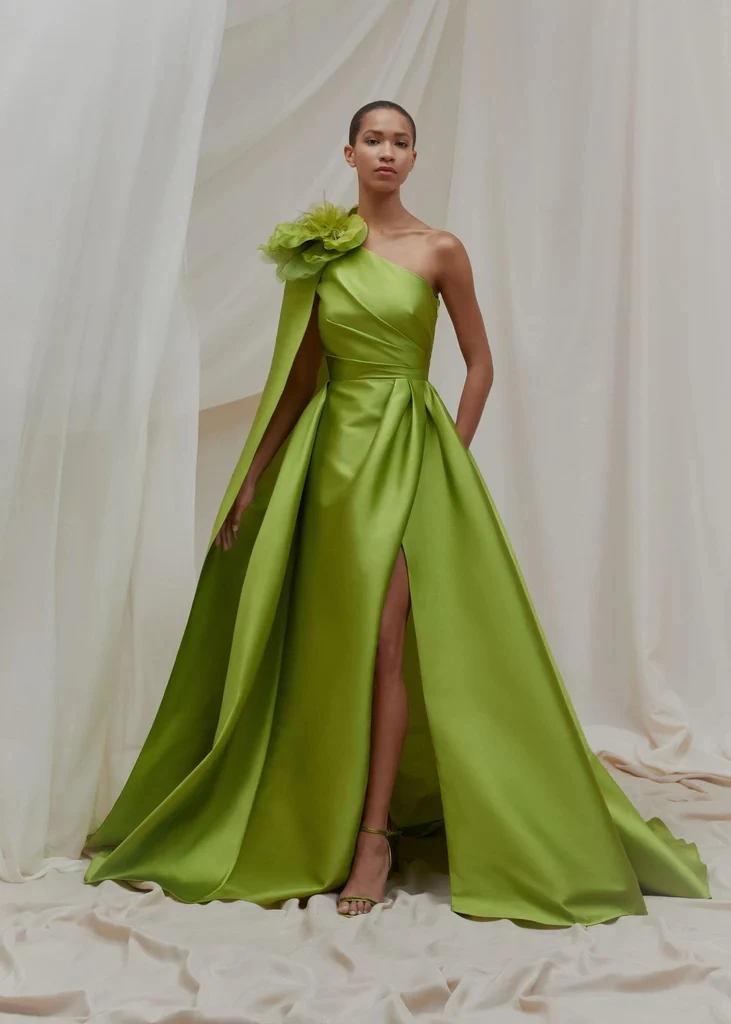 Green One Shoulder Long Prom Party Dresses with Handmade Flowers Arabic Cape Side Slit Formal Dress with Pocket فساتين السهرة