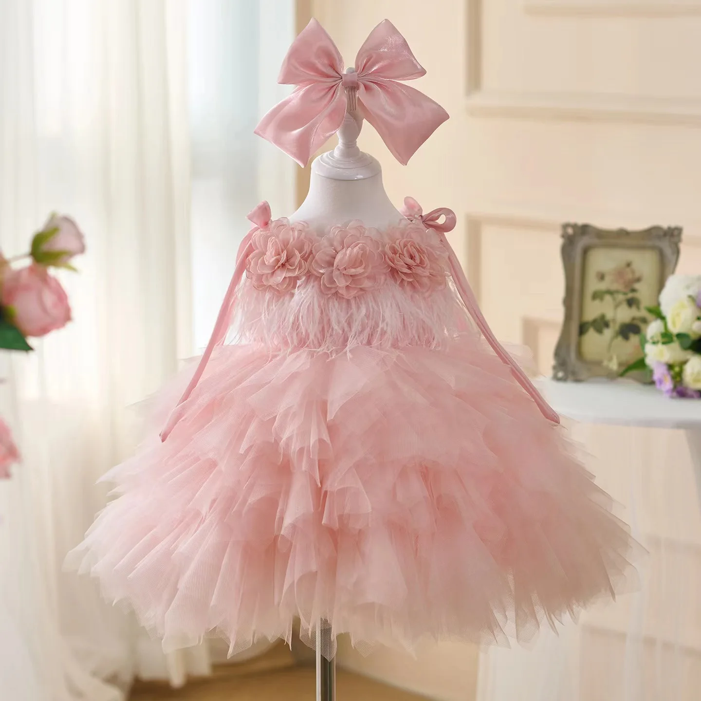 Baby Girl Princess Dress Flower Beaded Mesh Cake Skirt Pleated Small and Medium Children's Sweet Cute Girls' Dress Halfstrap