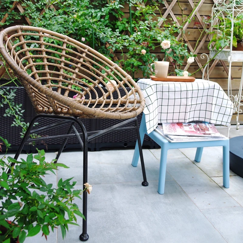 2 SZTUK Modne krzesło księżycowe na balkon Zewnętrzne rattanowe siedzisko wypoczynkowe Okrągła leniwa sofa do ogrodu Wygodne krzesło jajko do relaksu