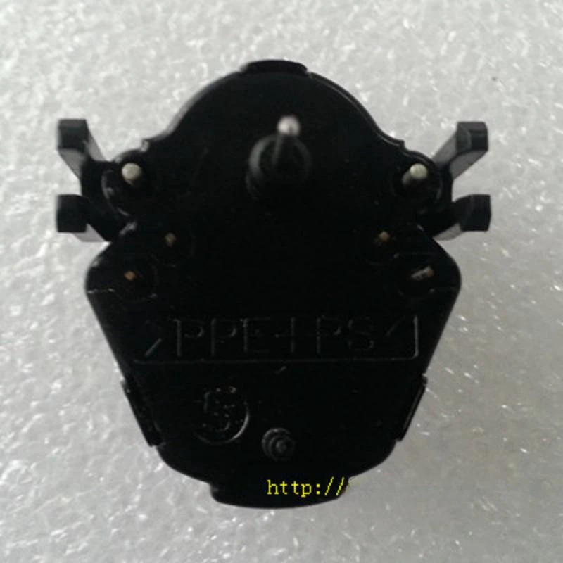 The new original automotive instrument stepper motor is suitable for the Toyota 4500 4700 Overland New Regal Lacrosse Opel