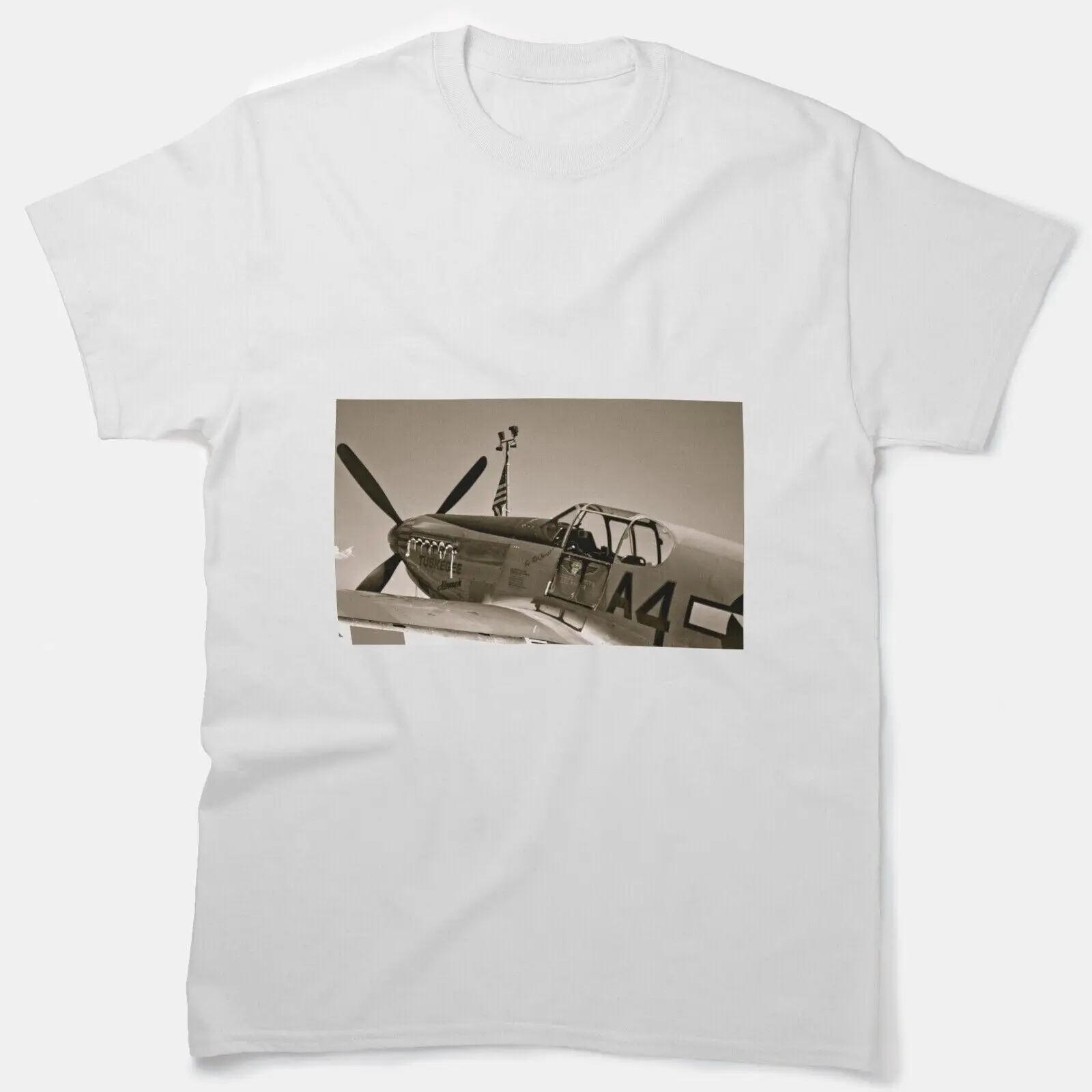 TUSKEGEE P-51 MUSTANGE VINTAGE FIGHTER PLANE CLASSIC T-SHIRT