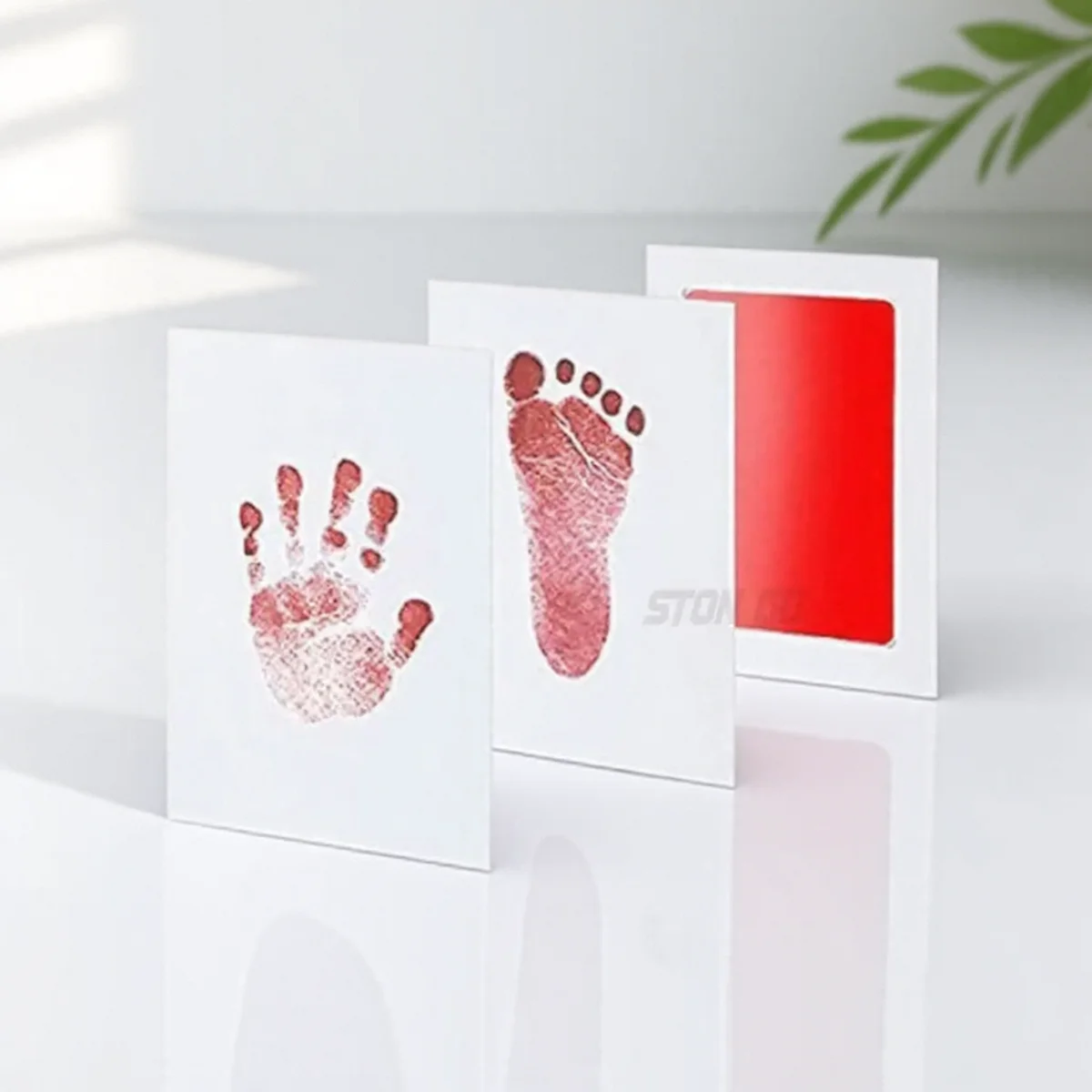 مجموعة بصمات الأقدام DIY مع وسادات حبر وإطار صور للأطفال الصغار هدية استحمام آمنة ونظيفة تذكار الذاكرة #1