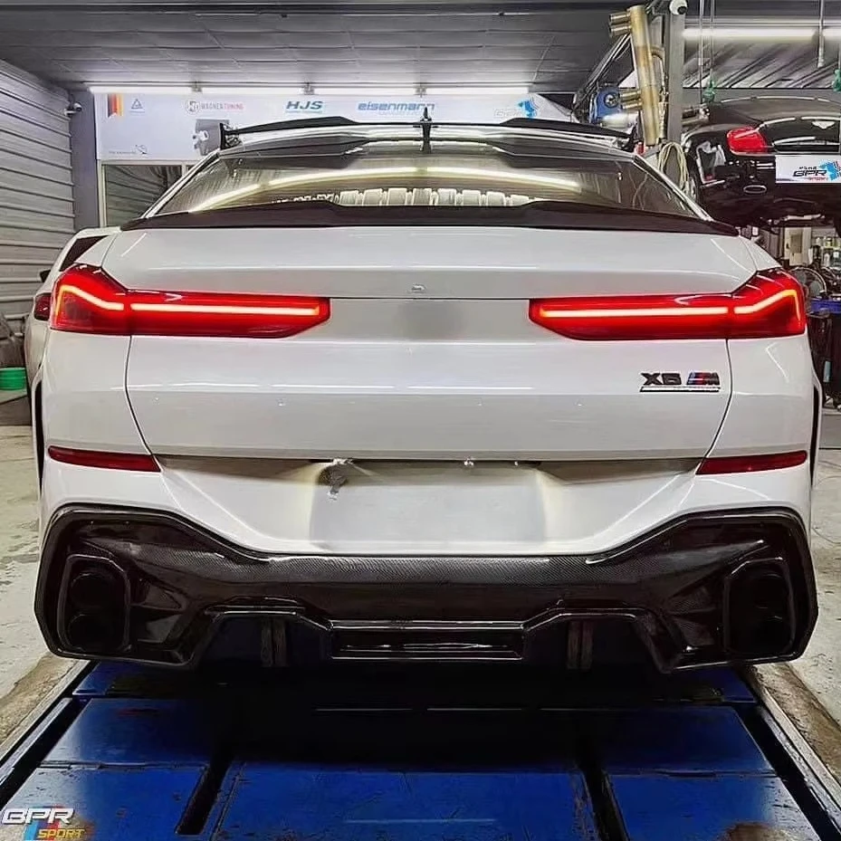 

Carbon Fiber LD Style Rear Diffuser for BMW X6 G06 Rear Bumper Diffuser