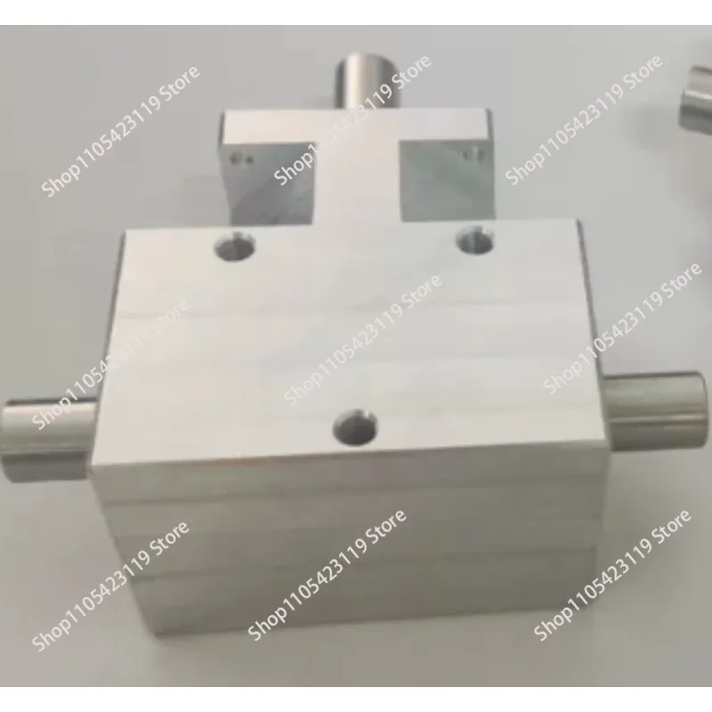 1pcs Angle gear 1:1 helical bevel gear shaft 12mm codirectional double output shaft 90 degree differential gearbox