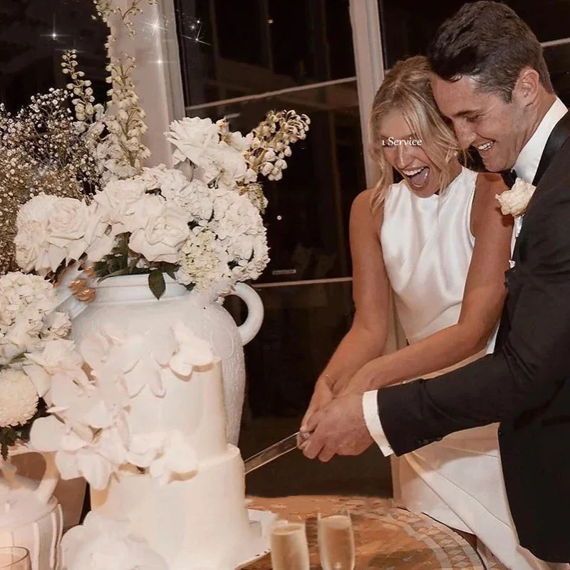 간단한 새틴 인어 웨딩 드레스 라운드 넥 민소매 섹시한 백리스 신부 드레스 하이 엣지 분할 파티 드레스 사용자 정의