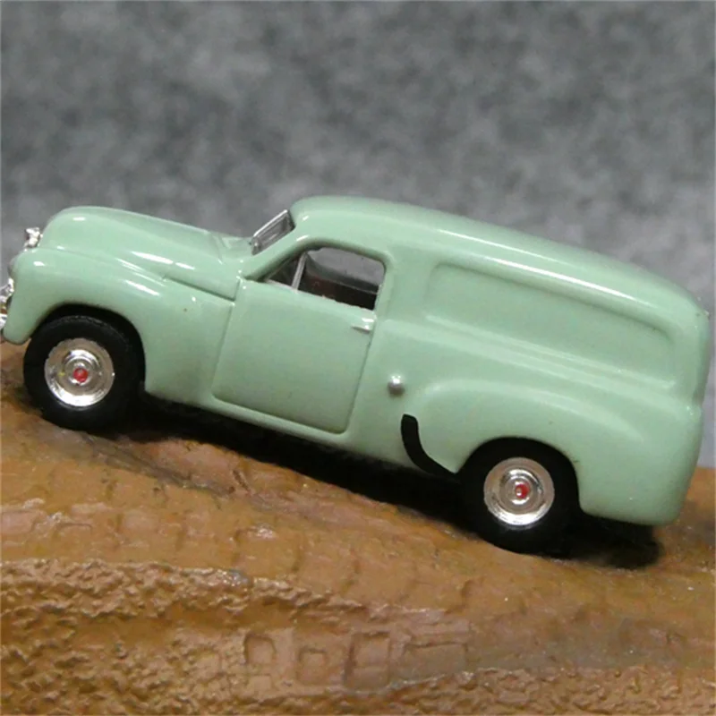 

1/87 HO Scale Alloy Car Model 1954 FJ Panel Van Model Train Scene Miniature Collection Sand Table Landscape