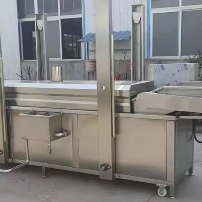 Customized Doritos Expanded Corn Flakes Equipment Fried Corn Triangle Flakes Production Line Double Screw Puffing Machine