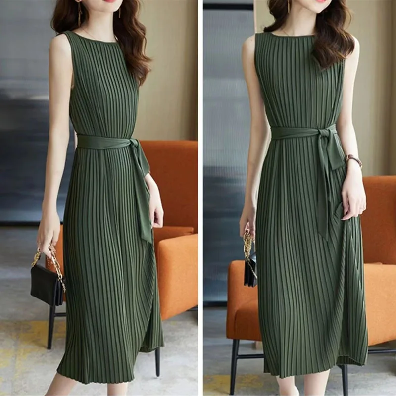 

Women Fashion Round Neck Long Dresses Korean Female New Solid Color Vestidos Summer Ladies Leisure Sleeveless Pleats Maxi Dress