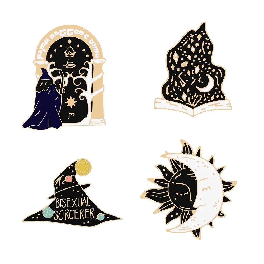 Magic Halloween Horror Killer Brooch Halloween Witchcraft Skeleton Apple Sun Moon Hat Brooches Gothic Jewelry Gift for Friends