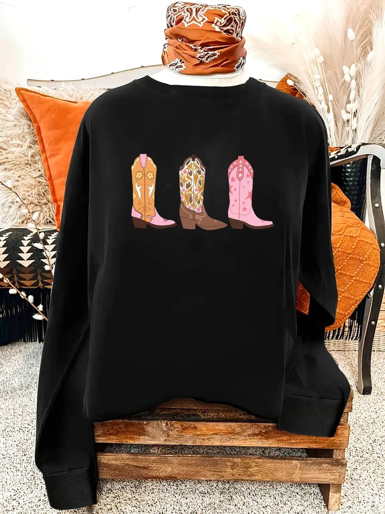 المرأة الغربية الحذاء هوديي الرسم ، أزياء الإناث ، عارضة Crewneck البلوزات ، نمط رعاة البقر ، Y2K