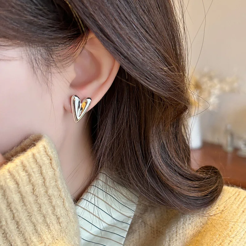 PANJBJ 925 Sterling Silver Love Heart Earring for Women Girl Minimalism Office Versatile Jewelry Birthday Gift Dropshipping image 3
