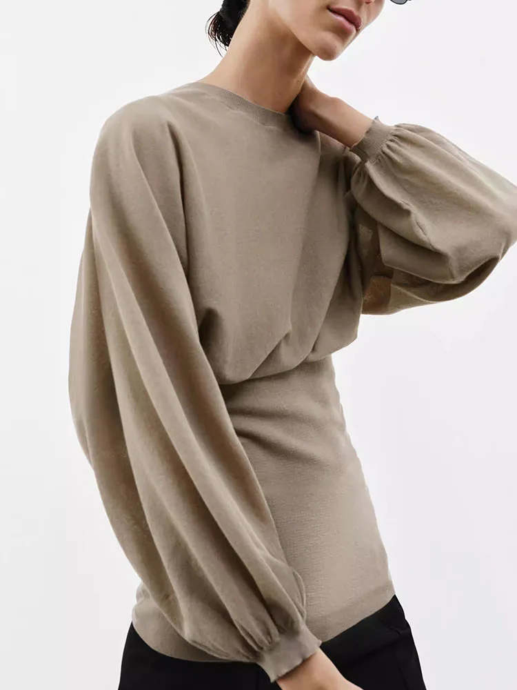 Spring New Women's Simple Match round Neck Bubble Sleeve Slim Hem Top European Style Long Sleeve Knitted Sweater
