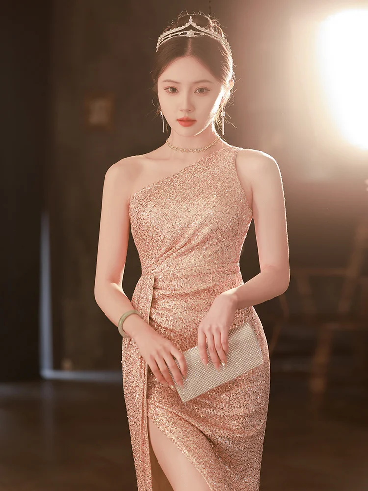 Golden Evening Dress 2023 New Advanced Design Sense High End Light Luxury Small Celebrities High Set Temperament Goddess Style