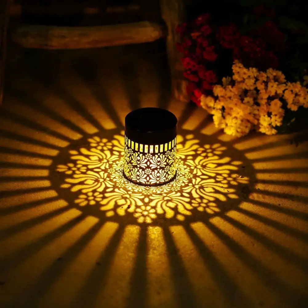 

Flower/Butterfly Pattern Solar Metal Step Lights Solar Fence Light Outdoor Deck Step Wall Light Waterproof LED Warm Yellow Light