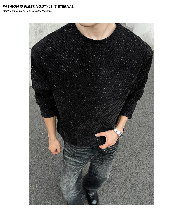 Herren-Sweatshirt mit Rundhalsausschnitt und langen Ärmeln, diagonal gestreift, Jacquard-Webung, entspannt geschnitten, oversized, für lässige Herbstoutfits. – Detail 18