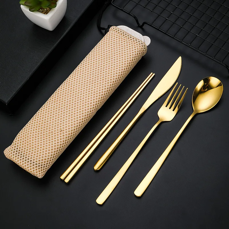 Set di posate in acciaio inossidabile 304 stoviglie portatili in stile coreano con custodia coltello da pranzo forchetta cucchiaio bacchette per Picnic Trip