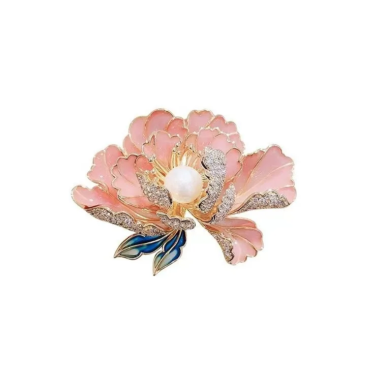 New Chinese-style peony flower brooch accessory for women, enamel brooch lapel, high-end pearl brooch accessory