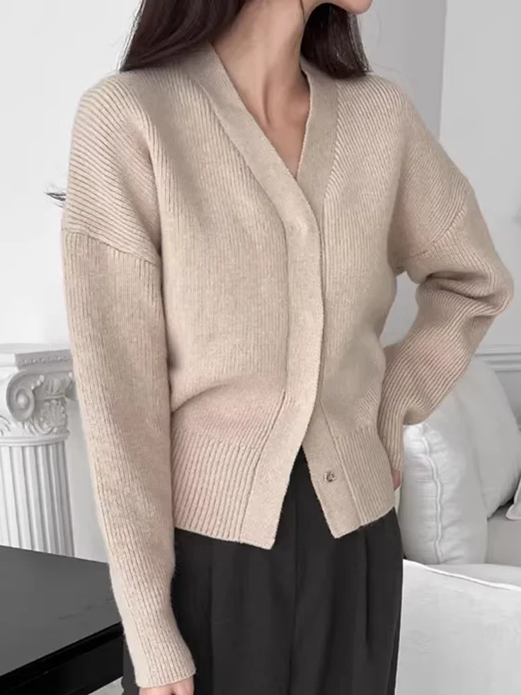 

Chic ort Knitted Sweater Jaet Women's Spring 2024 Early Season Ele Open Cardigan Loose Design Sense Warmth Faion