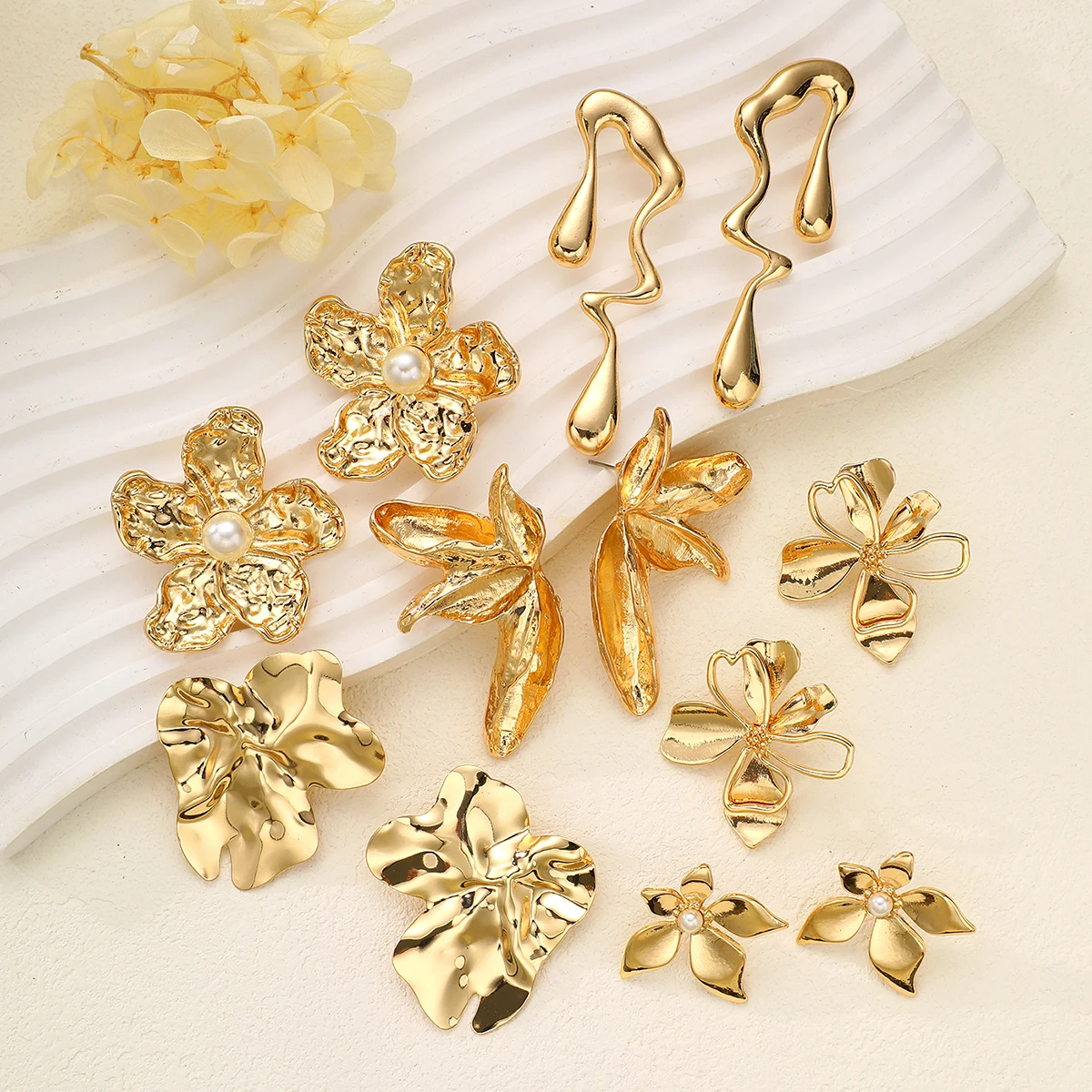 12 قطعة مجموعة أقراط زهرة هندسية خمر للنساء موضة أنيقة الذهب اللون اللؤلؤ غير النظامية ورقة قطرة الماء ترصيع المجوهرات #5