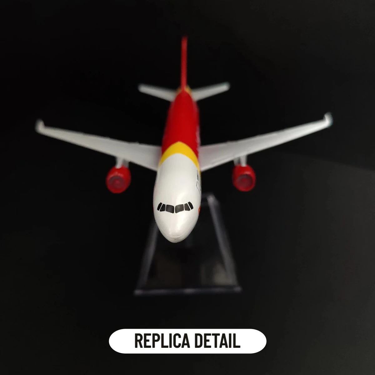 Scale 1:400 Metal Aircraft Replica 15cm Vietjet A320 Airline Boeing Airbus Airplane Model Miniature Gift for Boys