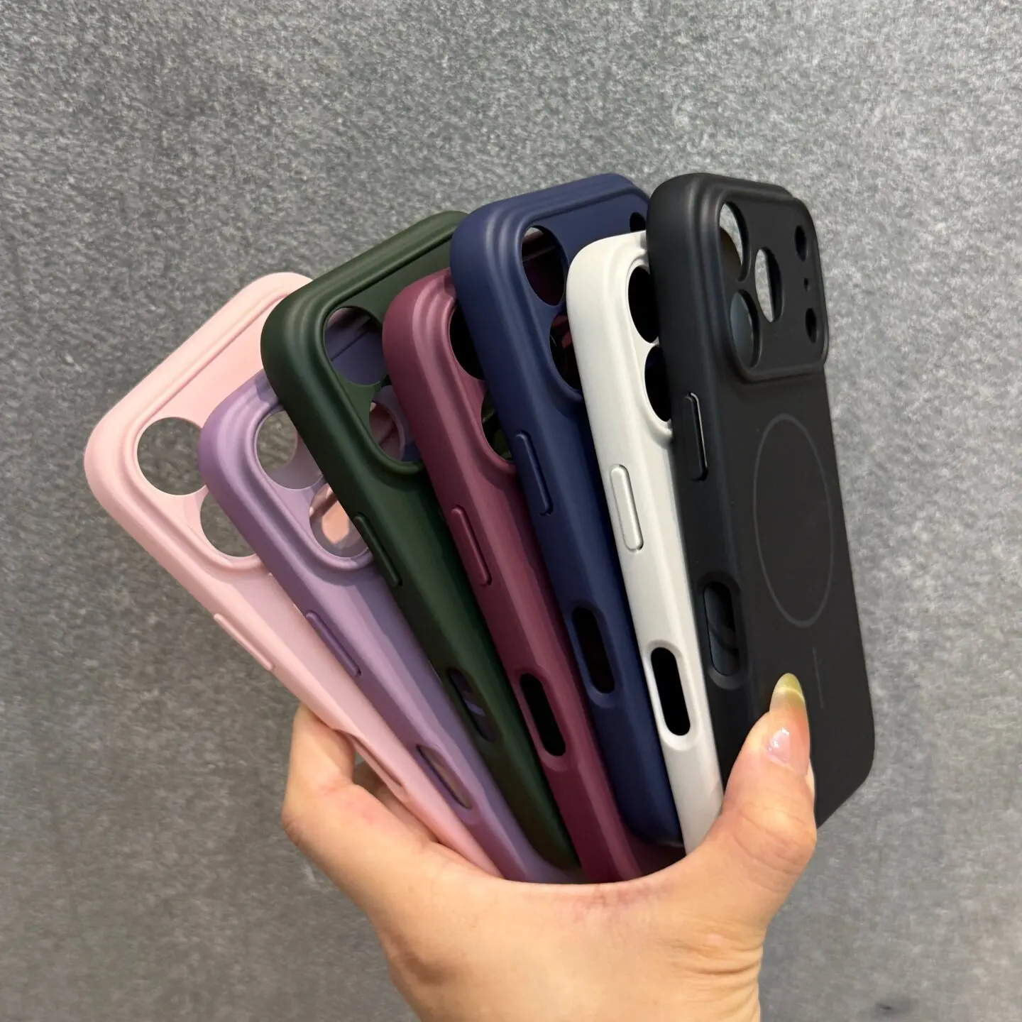 18ProMax Magnetic Liquid Silicone Original Case For iPhone 18 17 16 Pro Max 18Pro for Magsafe Shockproof Matte Soft Bumper Cover