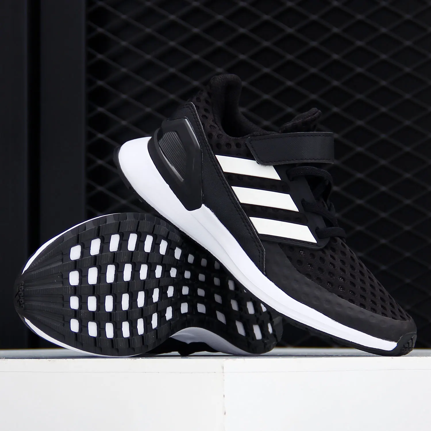 

Adidas Authentic Seasonal New Kids' Casual Low-Top Lightweight Durable Sport Shoes EF9258