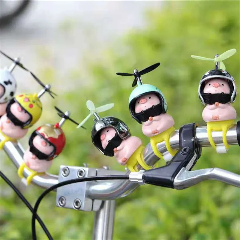 Bicycle Ornament Cute Resin Piggy With Helmet Riding Cycling Accessories Great For Bicycle, Car, Motorcycle, Home, Office