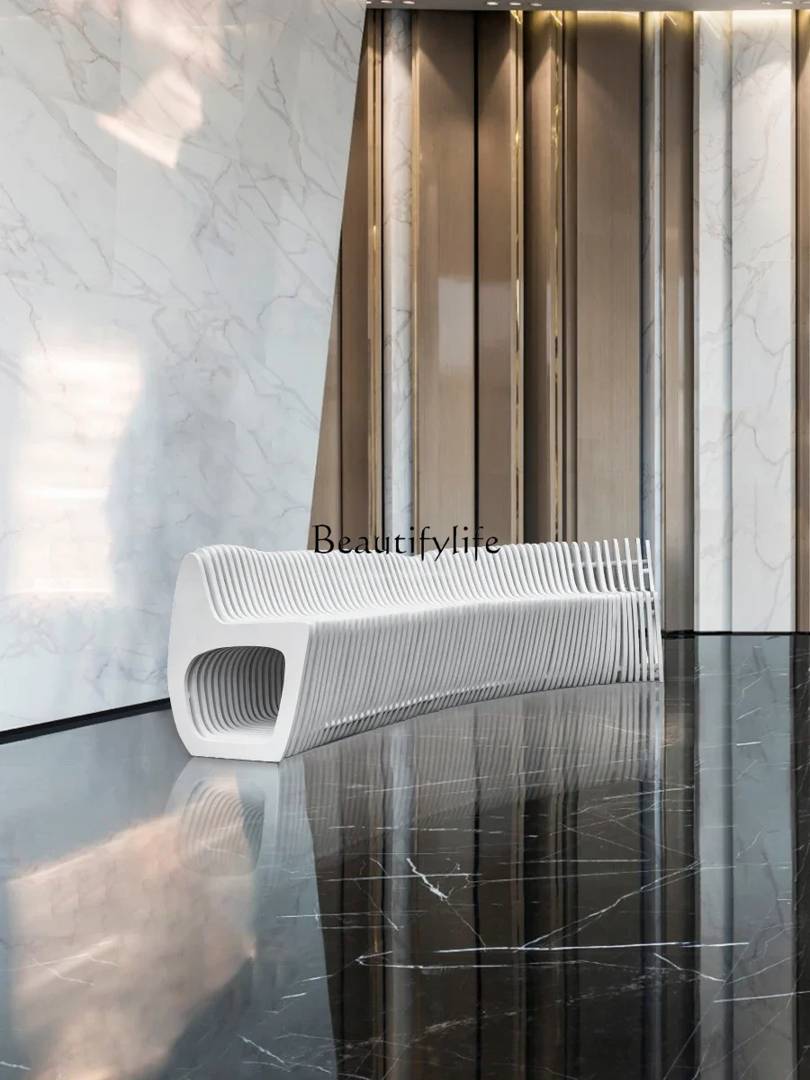 2Выставочный зал, художественная установка, креативный стул для ломтиков, торговый центр, зона отдыха в общественных условиях, скамейка из цельного дерева