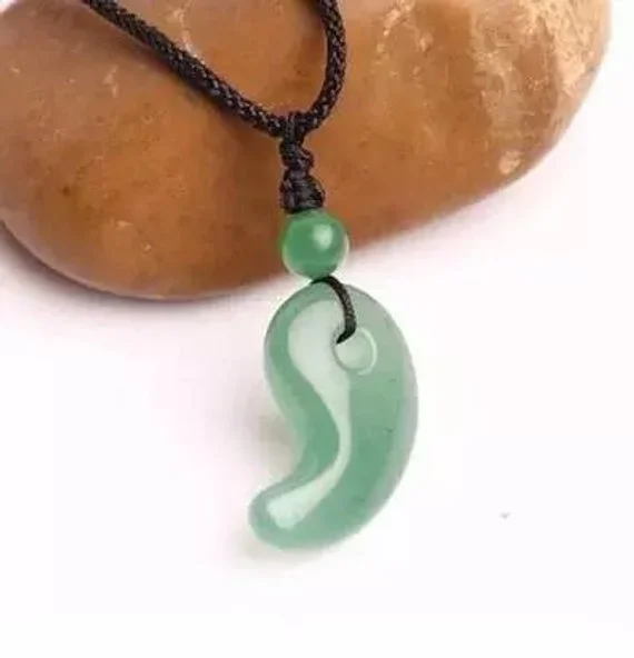 Pure natural crystal pendant dongling jiadian lover magatama pendant taiji yin-yang fish crescent pendant