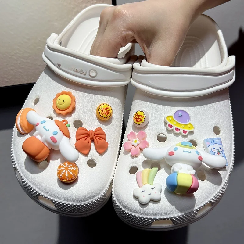 Miniso Set Cute Cartoon Sanrio 3D Big Eared Dog Charm Shoe Accessories Diy Hole Shoe Flower Detachable Shoe Buckle Party Gift image 6