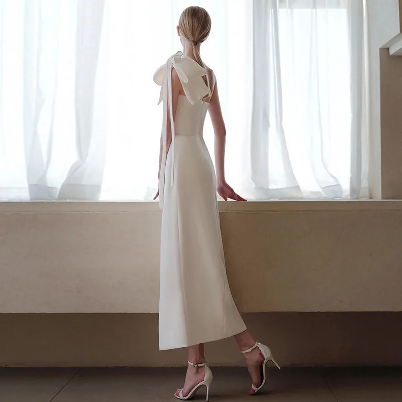 BEWQ แฟชั่นผู้หญิงชุดเดรสหรูหราเย็บปะติดปะต่อกันดอกไม้ 3 มิติสลิมสูงแยกซาตินสีทึบชุดราตรี 2025 ฤดูใบไม้ร่วงใหม่