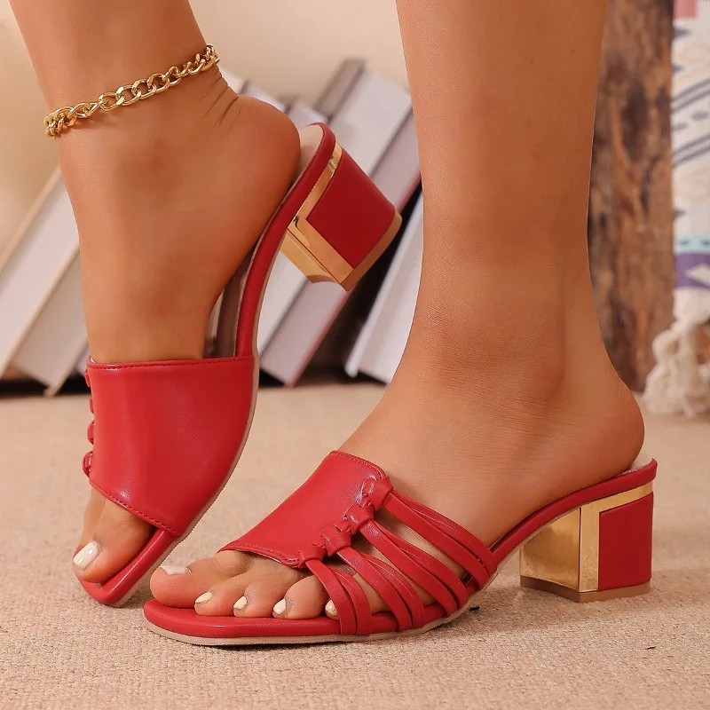 

Женские тапочки больших размеров на блочном каблуке, лето 2022, новые универсальные шлепанцы на среднем каблуке, сандалии с открытым носком