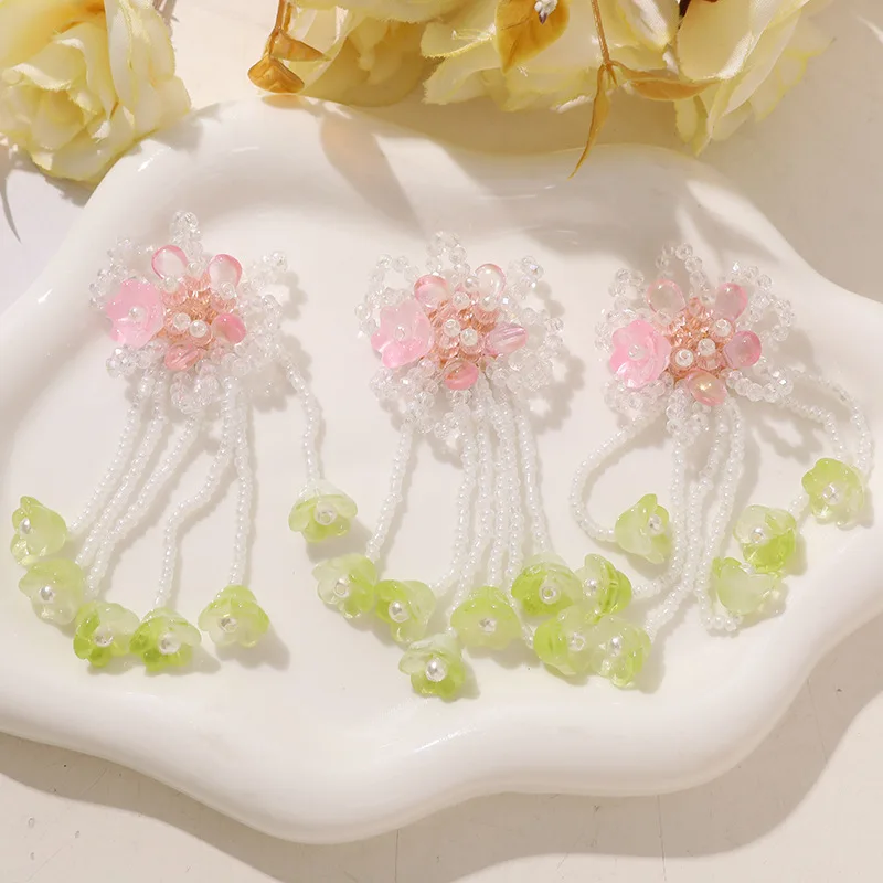 Shoe Charm 1 Piece Lightweight Versatile Tassel Lily of The Valley Crystal Flower Cluster Mint Green for Clear Jelly Shoes Clogs