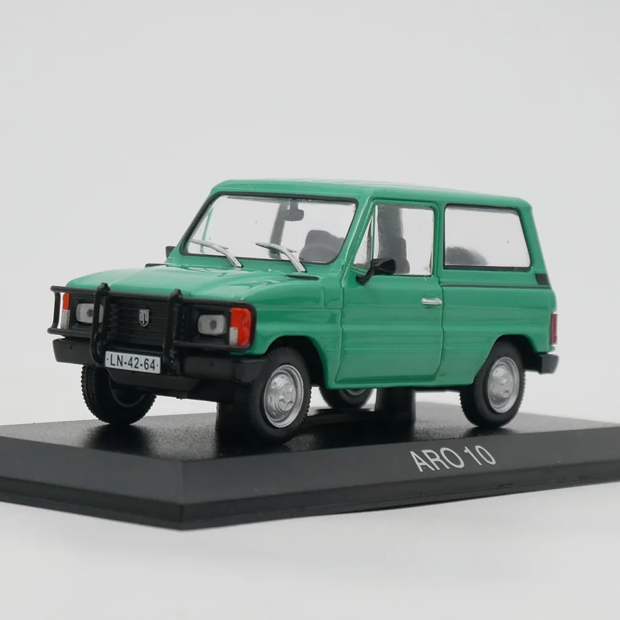 

Diecast IXO 1:43 Scale Ist ARO 10 Romanian Jeep SUV Alloy Car Model Collectible Toy Gift Souvenir Display Ornament