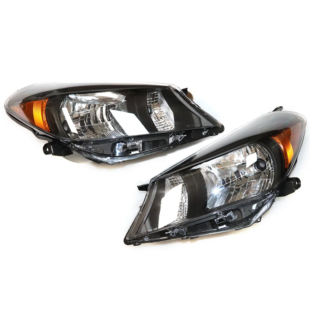 Driver / Passenger Side Black Housing Halogen Headlight for 2012 2013 2014 Toyota Yaris / Vitz Hatchback