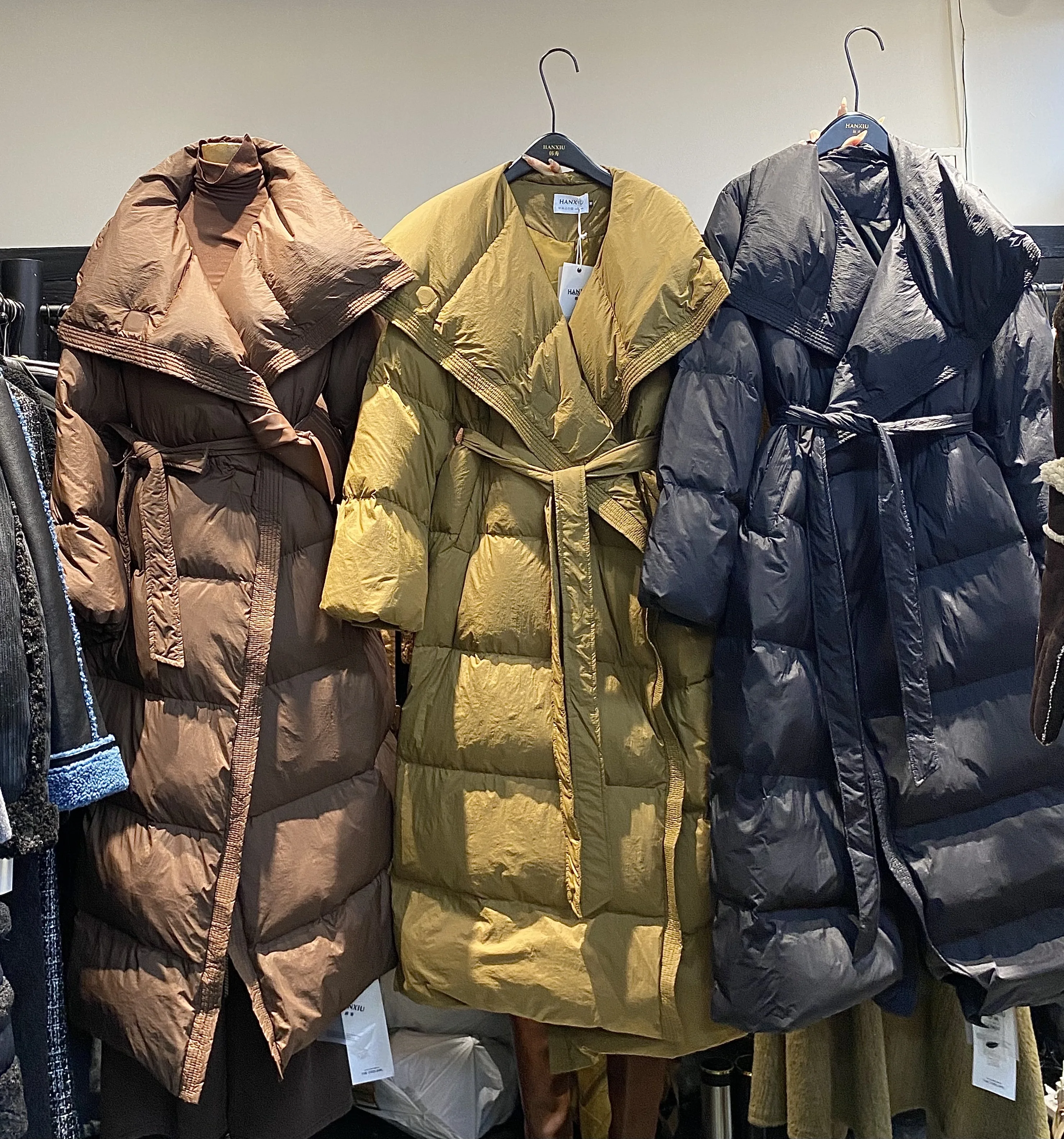 Winter Euro New Women's Down Jacket Loose Commuter Collar Strap Long Down Jacket