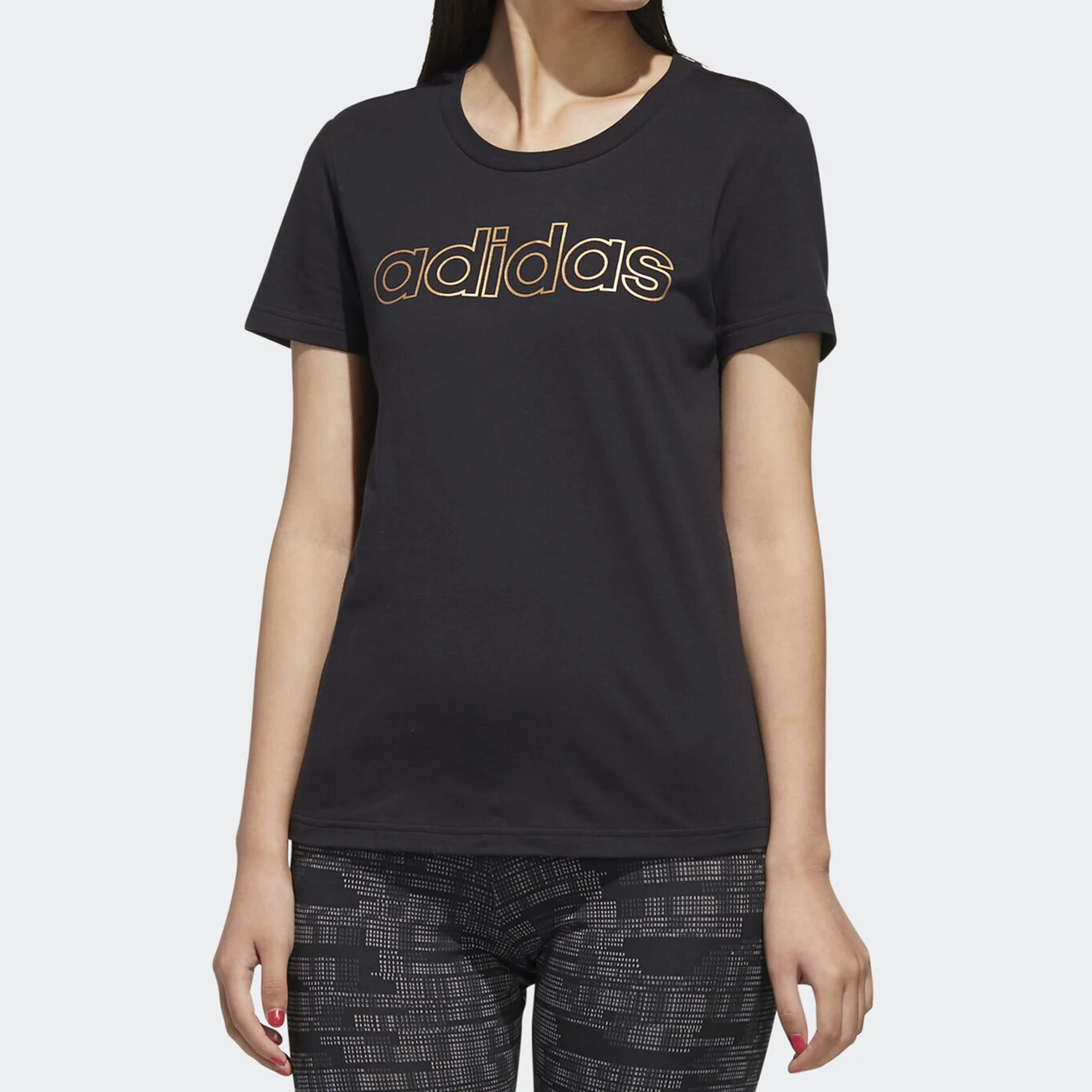 

Adidas Originals Authentic New Season Женская легкая спортивная футболка с коротким рукавом FL0164